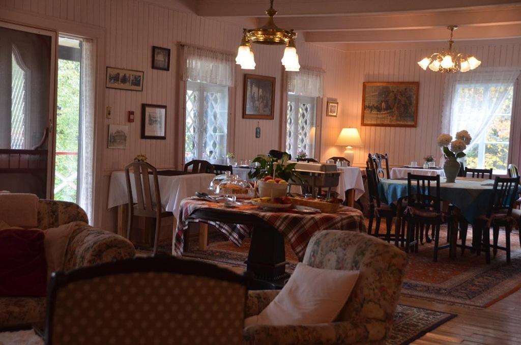Auberge La Chatelaine La Malbaie Eksteriør bilde