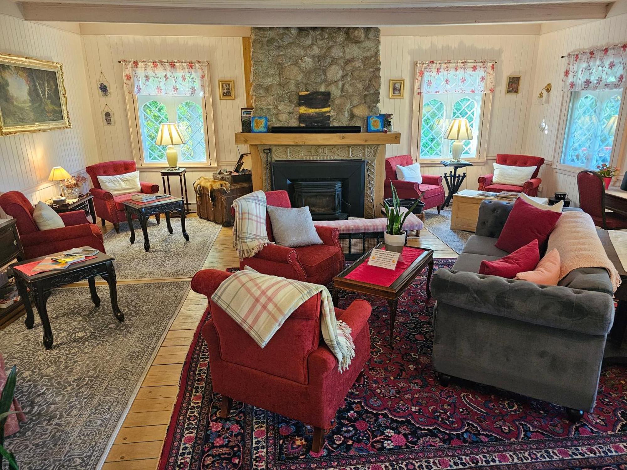 Auberge La Chatelaine La Malbaie Eksteriør bilde